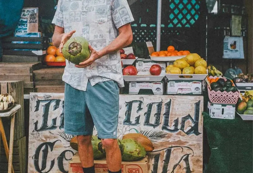 Bermuda uomo al mercato