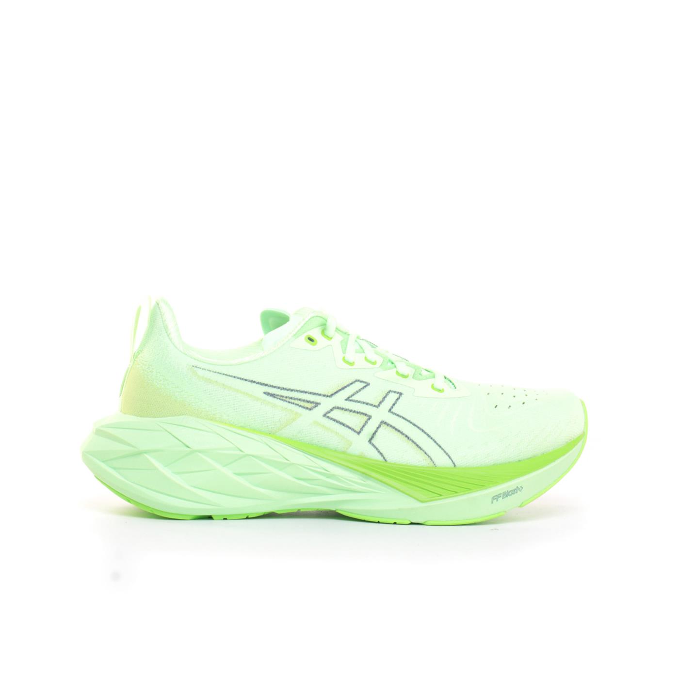 ASICS NOVABLAST 4