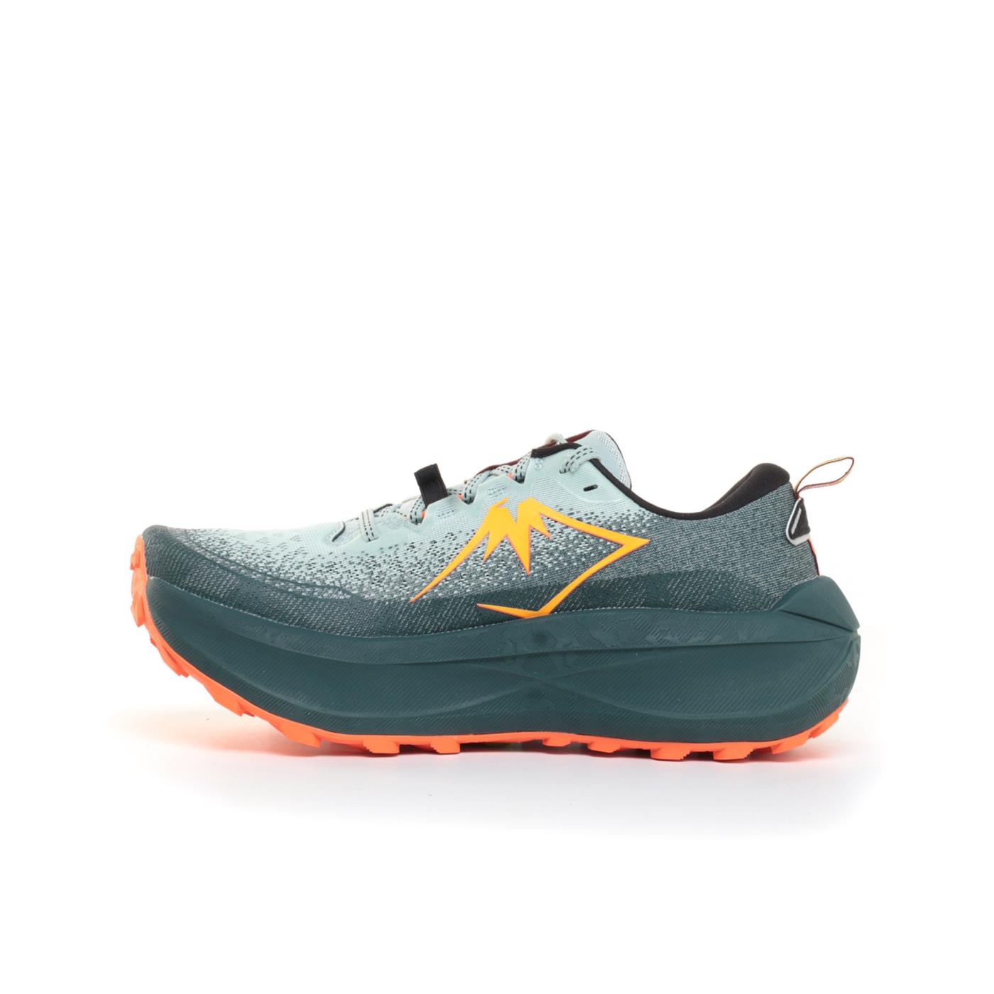 ASICS TRABUCO MAX 4