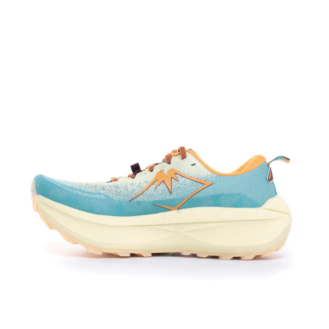ASICS TRABUCO MAX 4