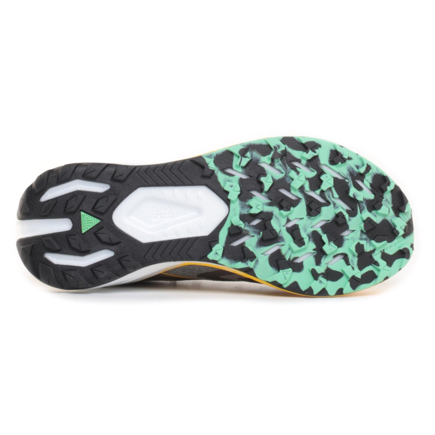 BROOKS CATAMOUNT 3