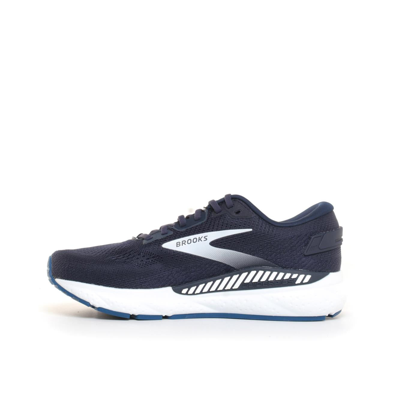 BROOKS BEAST GTS 24