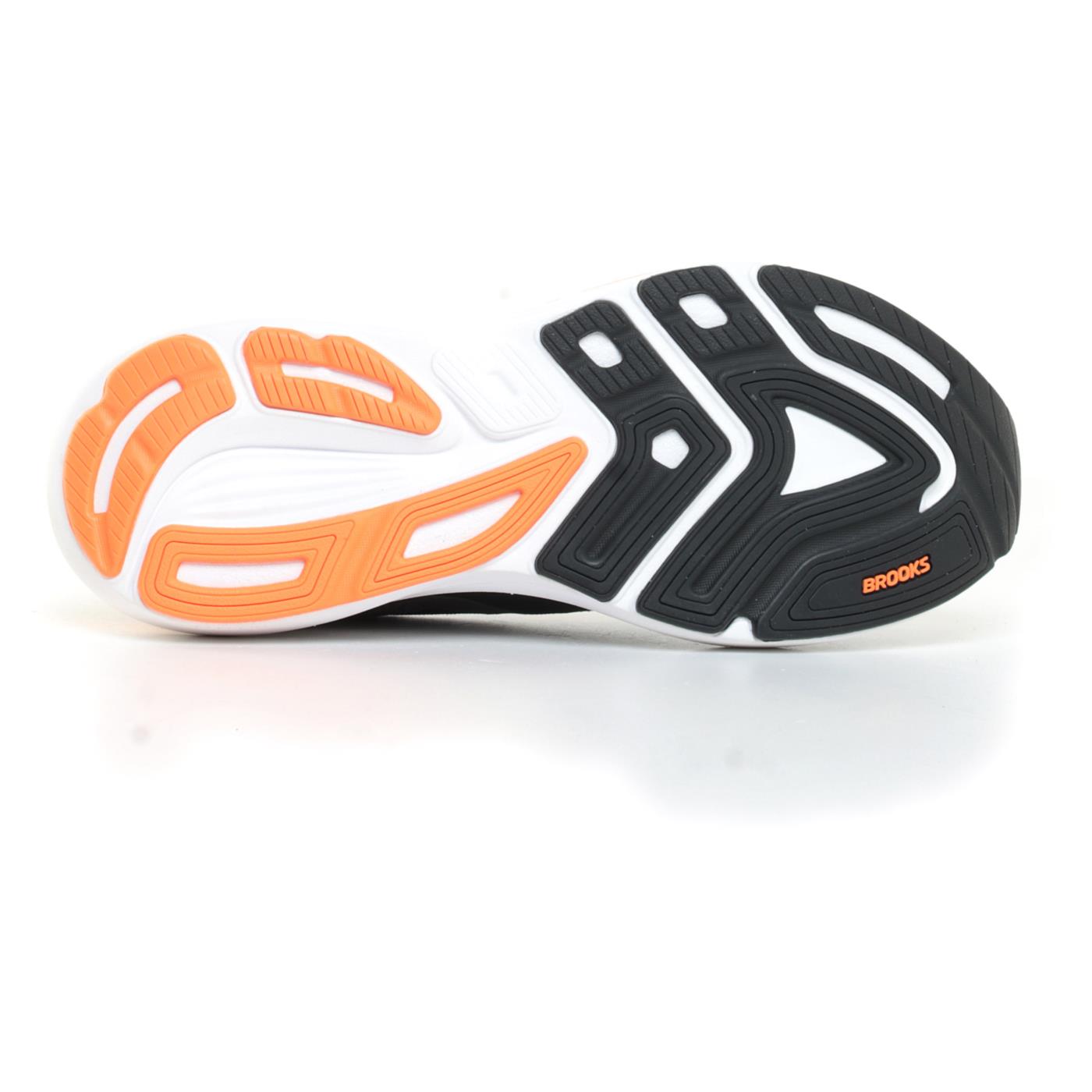BROOKS REVEL 8