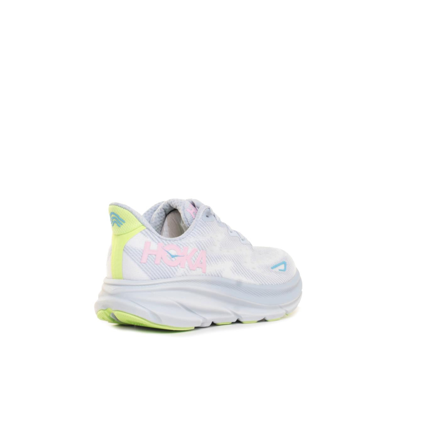 HOKA WOMAN CLIFTON 9