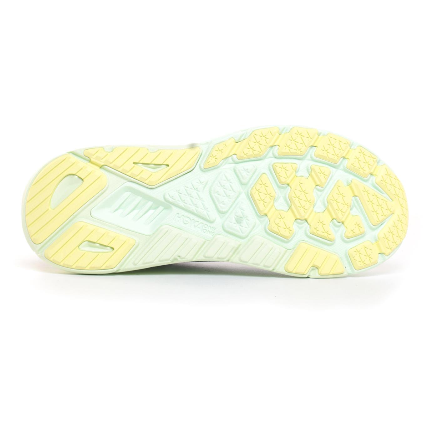 HOKA ARAHI 7