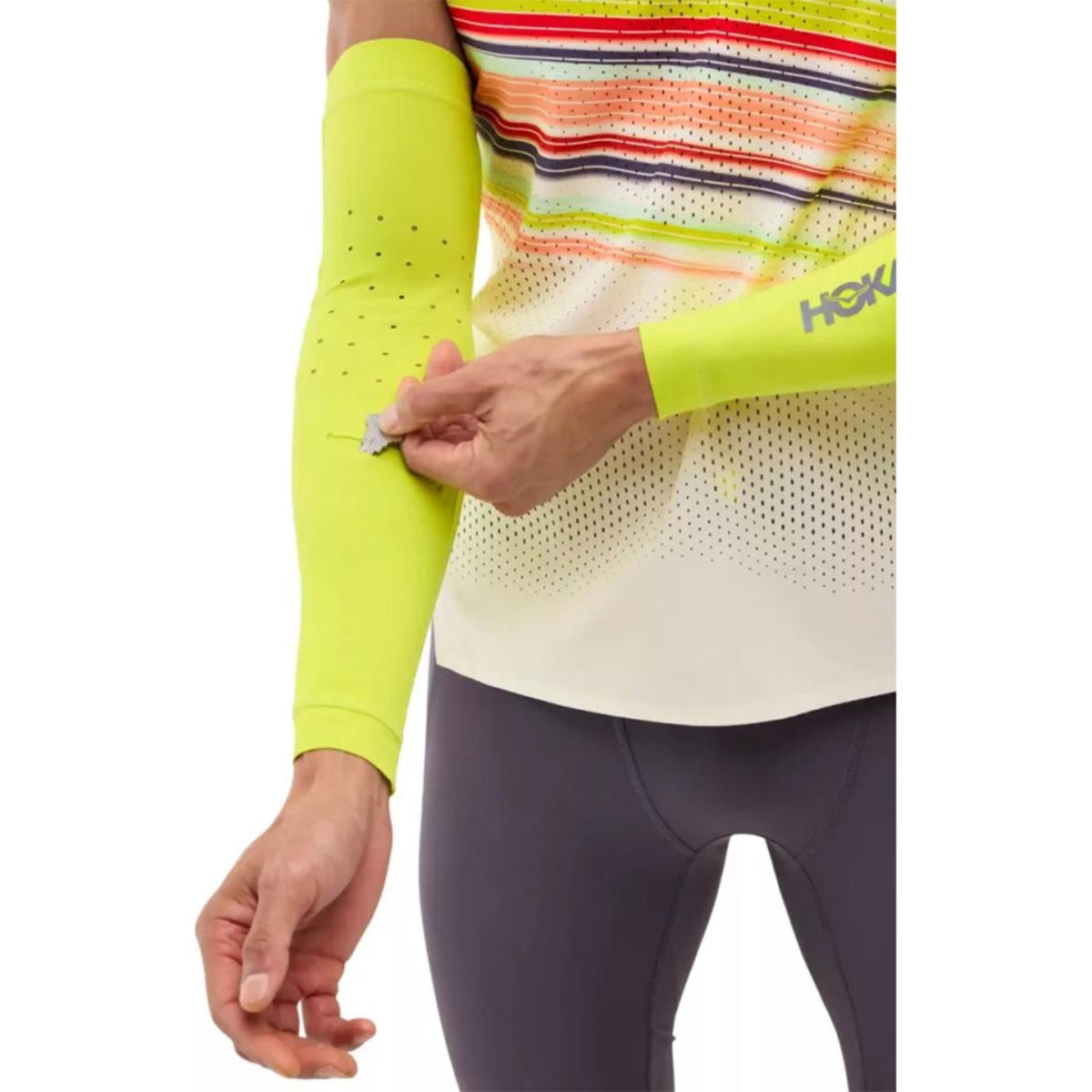 HOKA RACE DAY ARM SLEEVE - seconda immagine