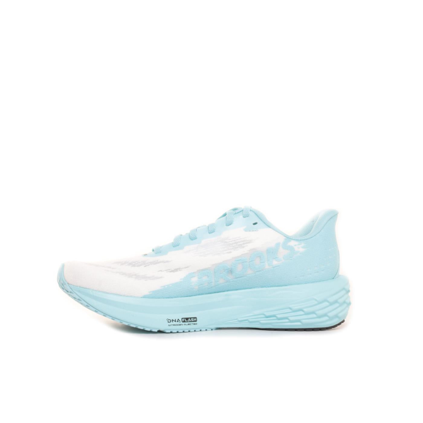 BROOKS LAUNCH 11 WOMAN
