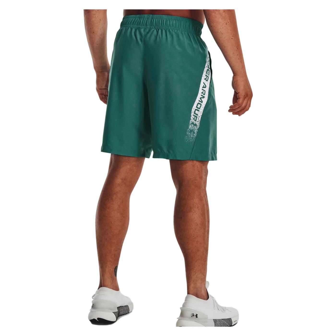 UNDER ARMOUR WOVEN GRAPHIC SHORTS