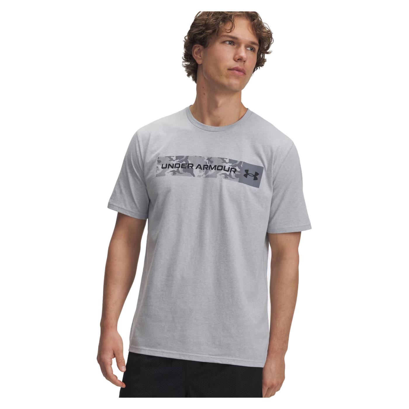 UNDER ARMOUR CAMO CHEST STRIPE SS TEE