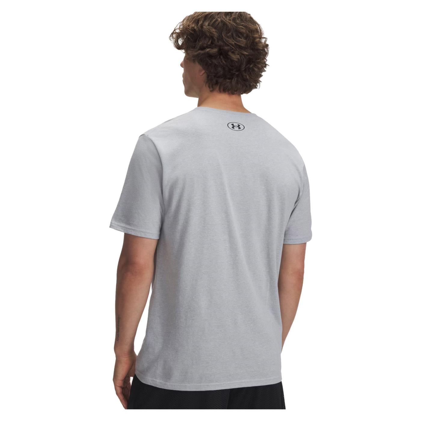 UNDER ARMOUR CAMO CHEST STRIPE SS TEE