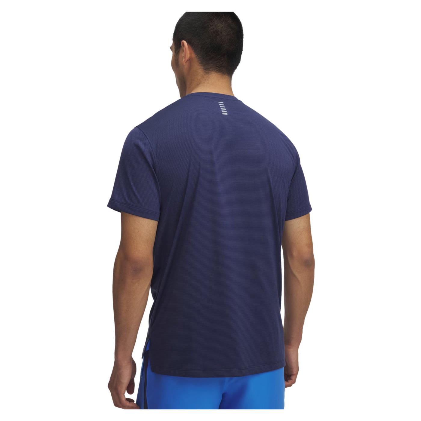 UNDER ARMOUR LAUNCH SHORTSLEEVE TEE