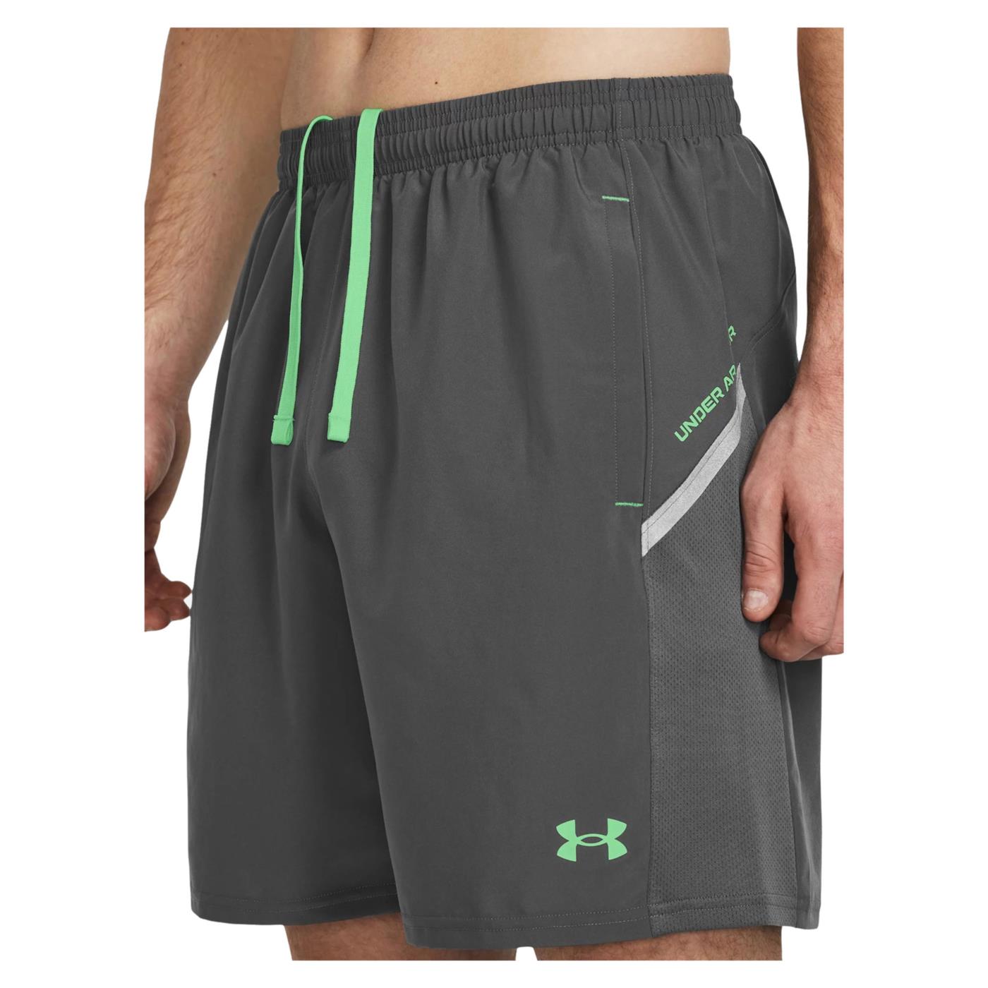 UNDER ARMOR CORE+ WOVEN SHORTS
