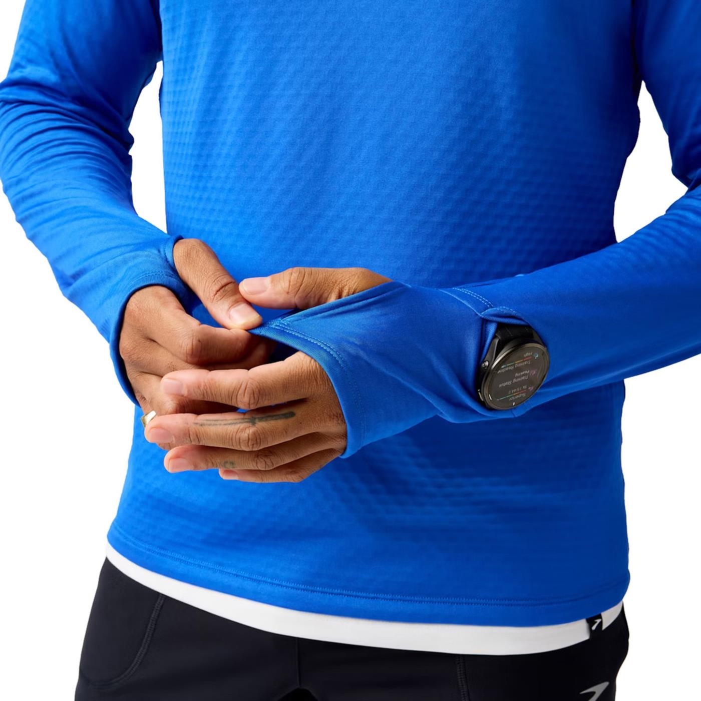 BROOKS NOTCH THERMAL HOODIE