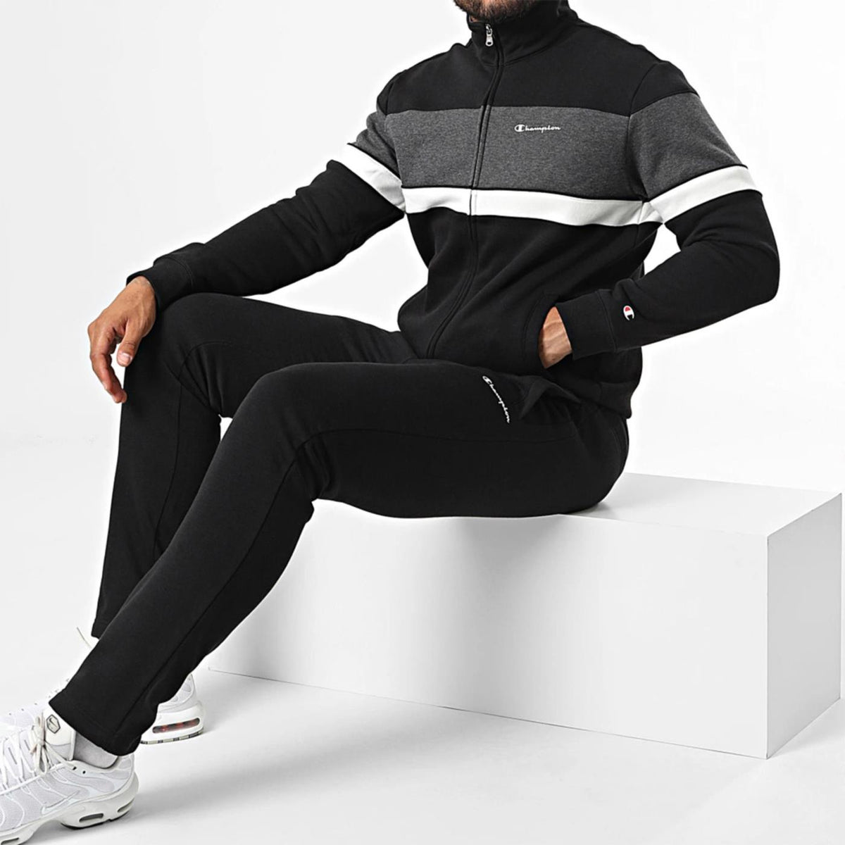 CHAMPION FULL ZIP SUIT