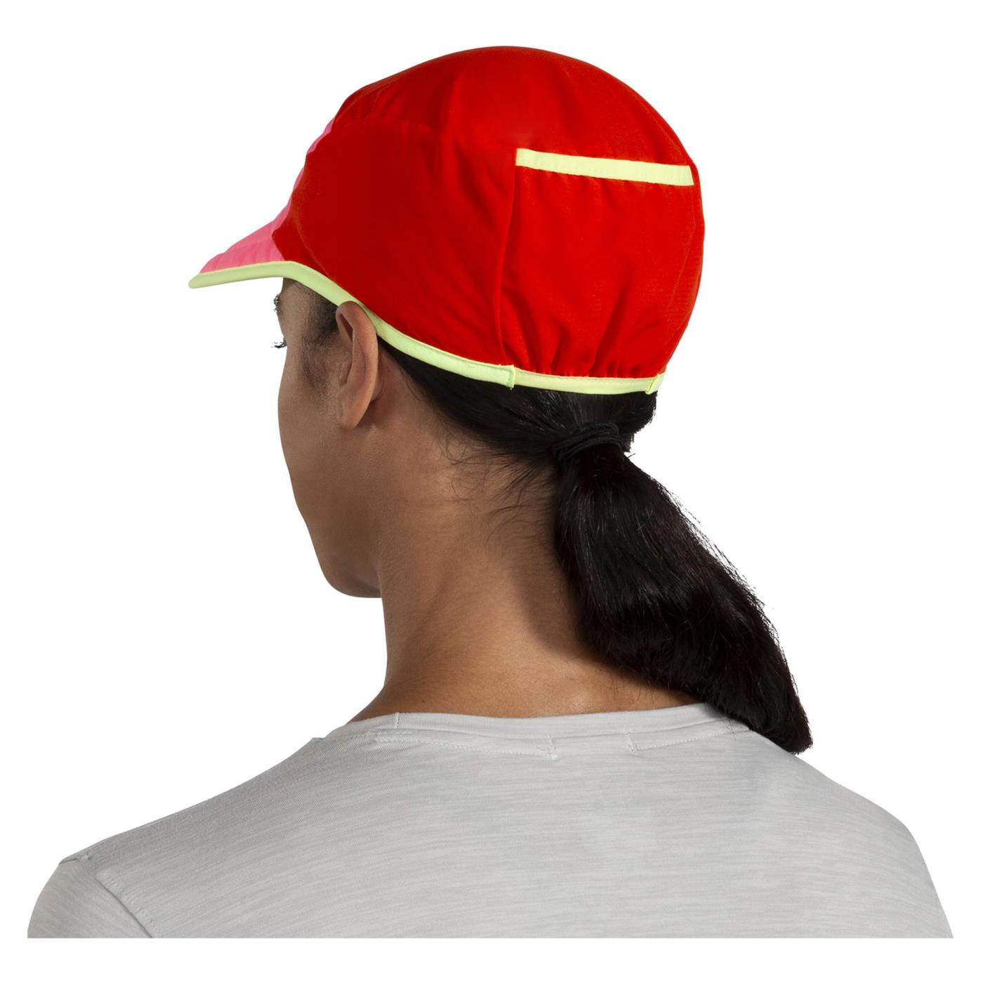 BROOKS LIGHTWEIGHT PACKABLE HAT