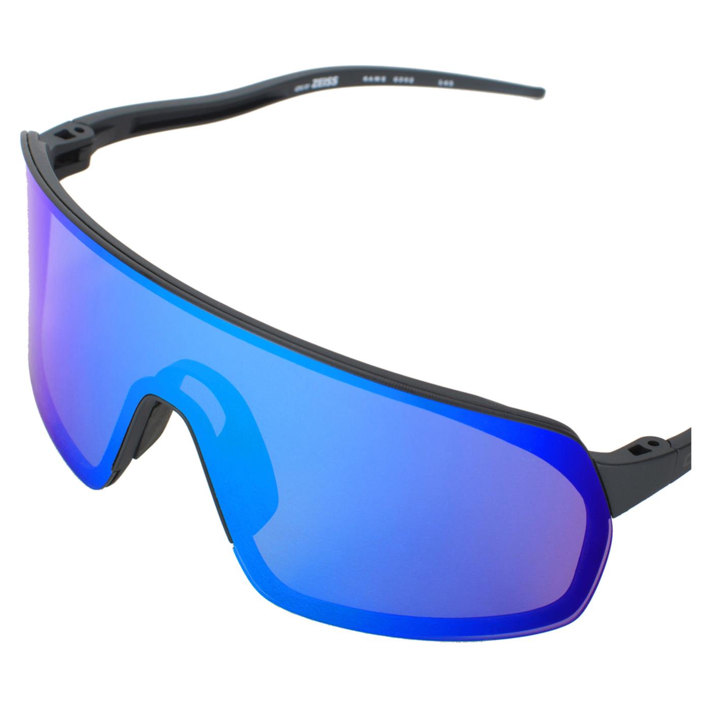 OUT OF RAMS BLACK BLUE MCI