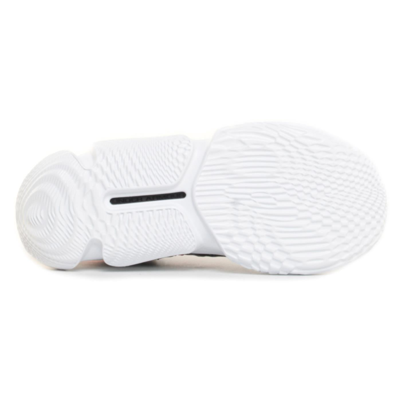 UNDER ARMOUR W FLOW BREAKTHRU 4