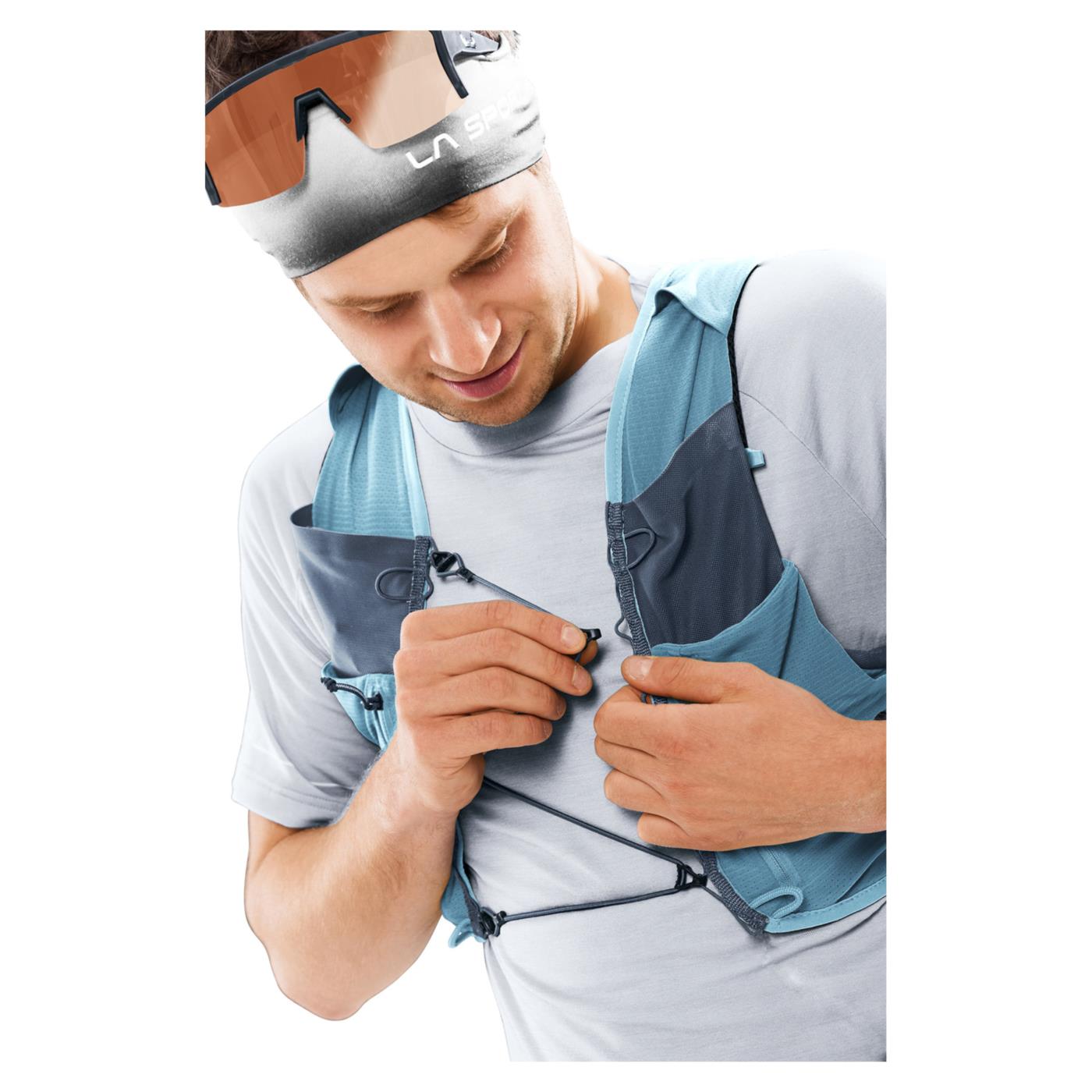 DEUTER TRAICK 9