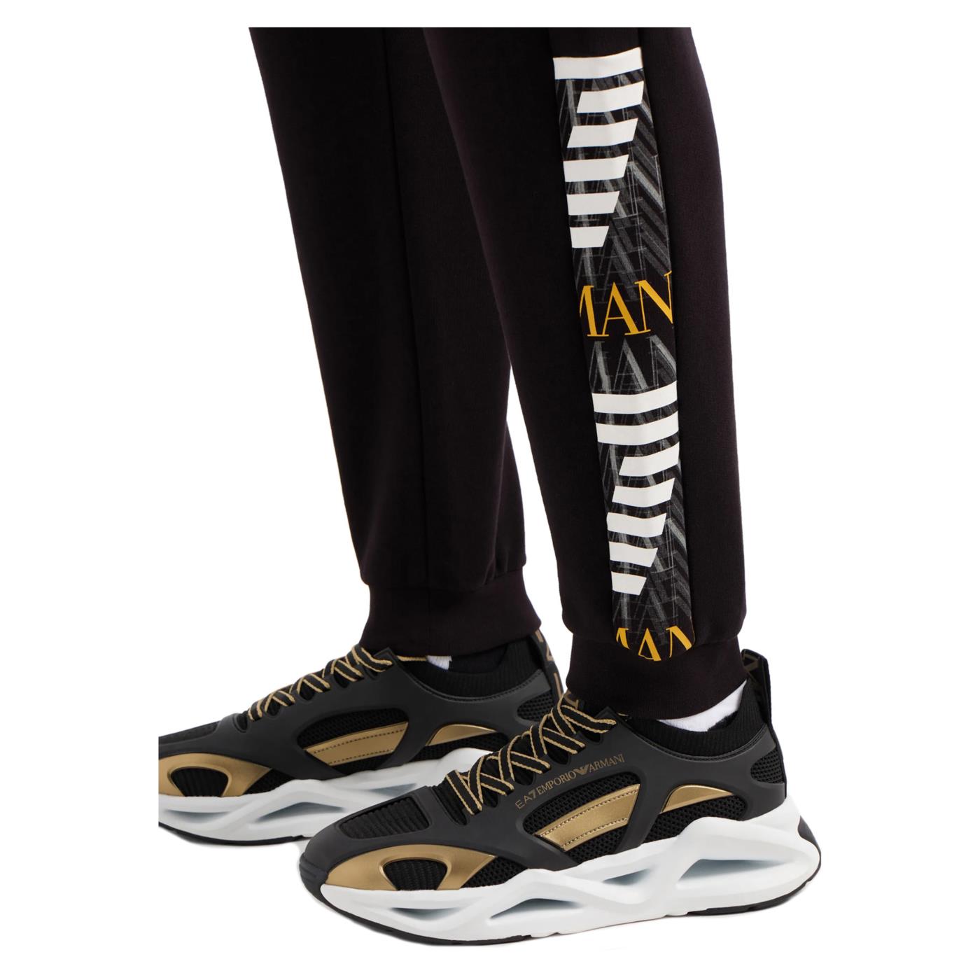 EMPORIO ARMANI 7 EA7 TRAIN GRAPHIC PANTS