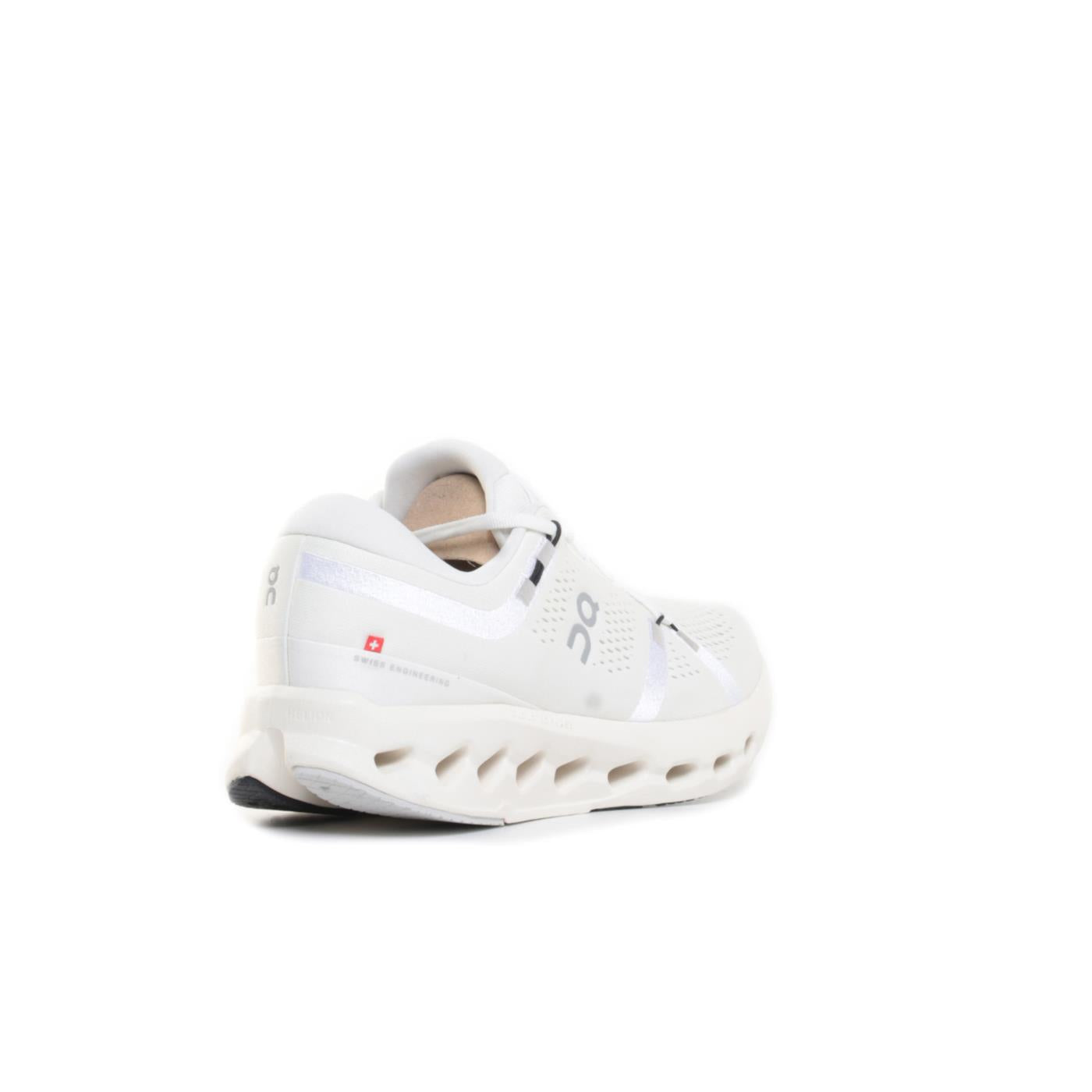 ON CLOUDSURFER 2