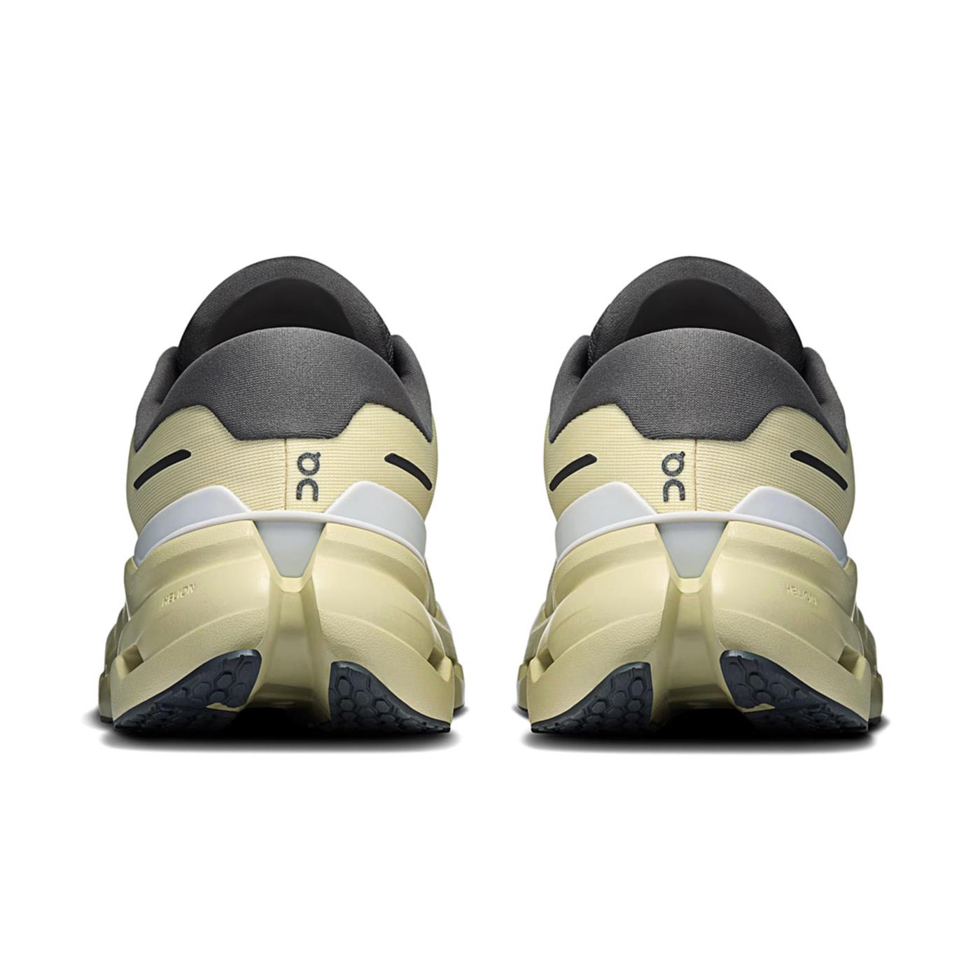ON CLOUDRUNNER 3 WP - vista 4