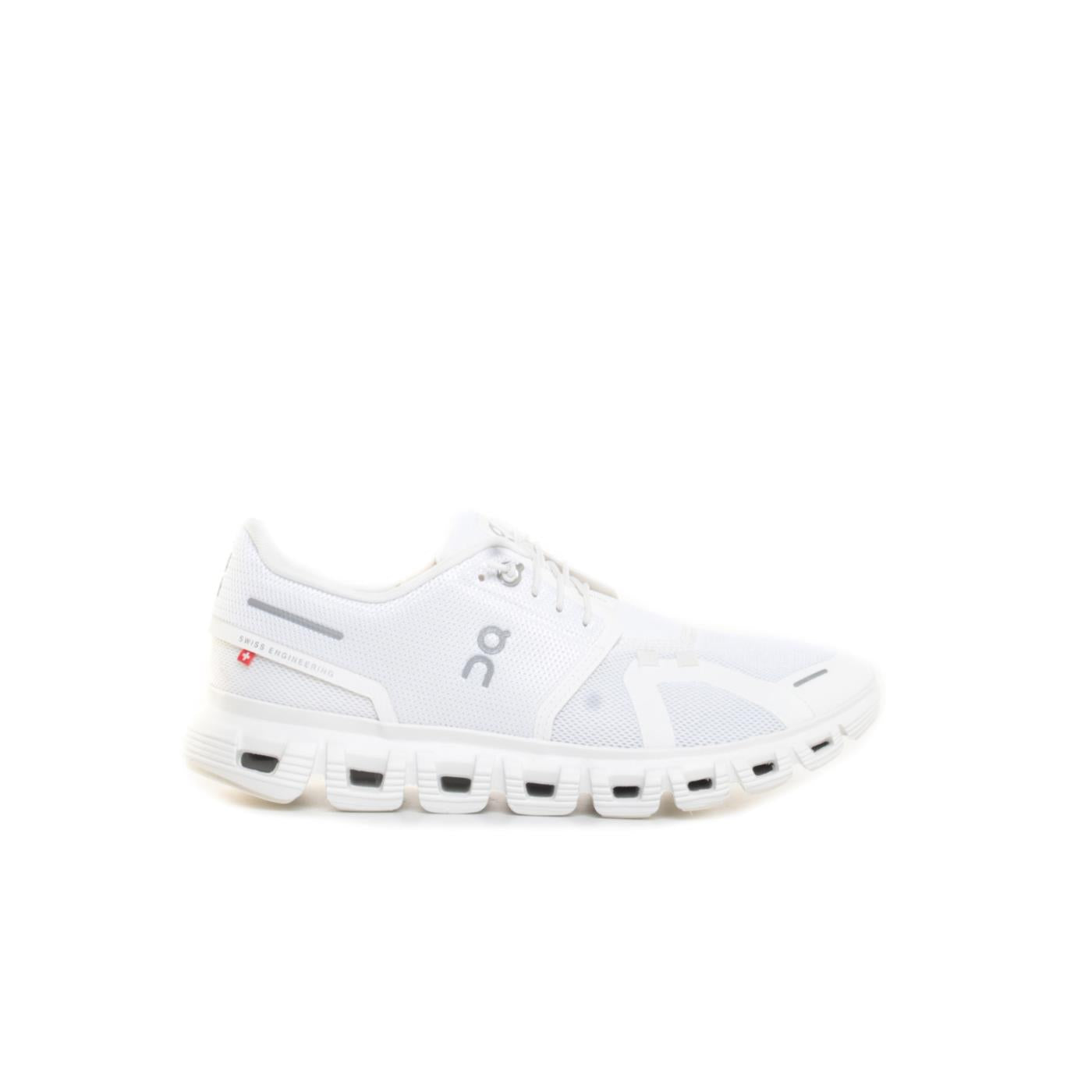 ON CLOUD 6 WOMAN