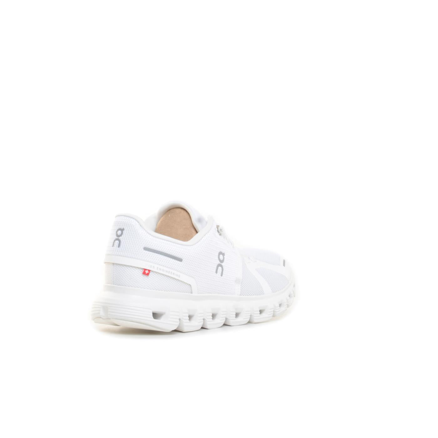 ON CLOUD 6 WOMAN