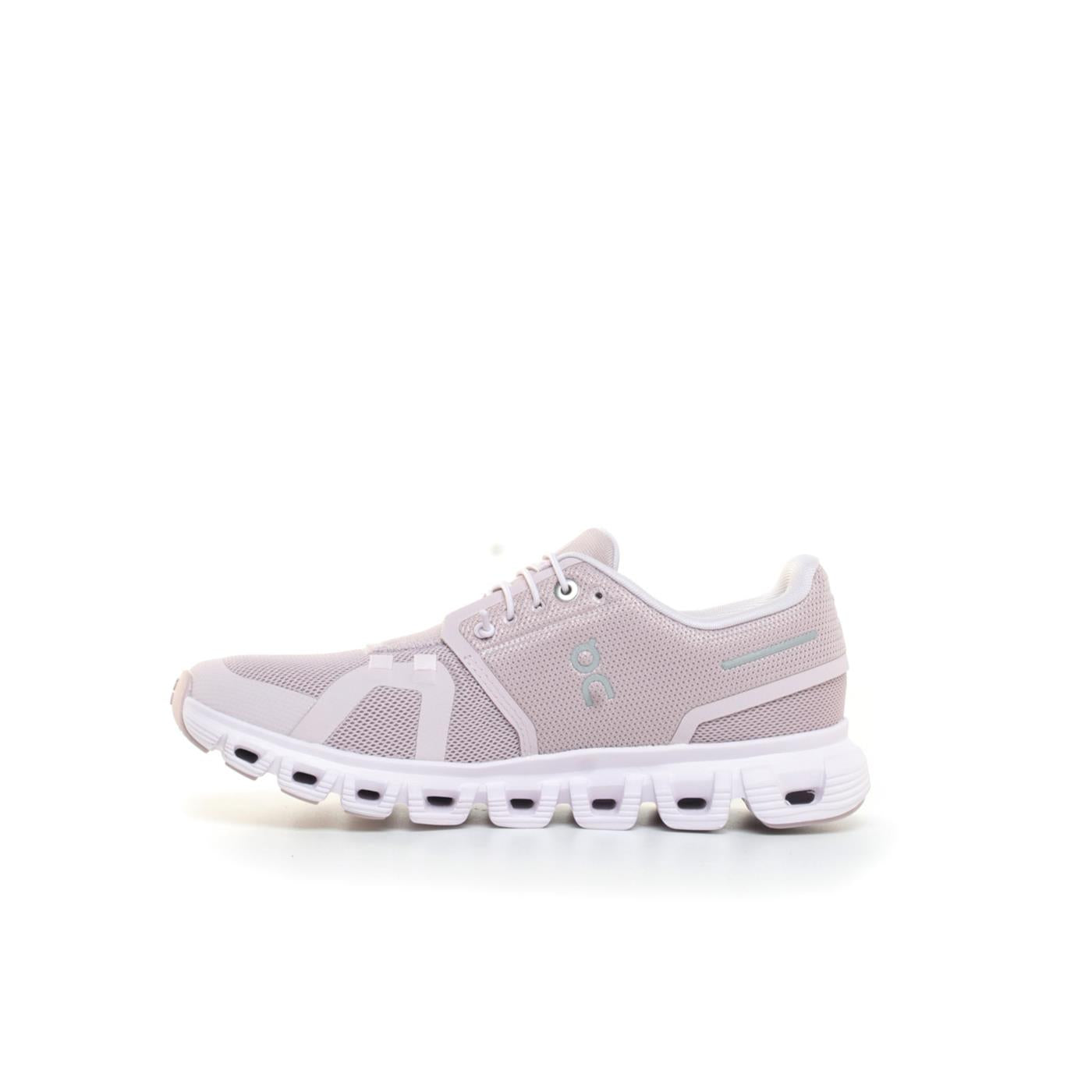 ON CLOUD 6 WOMAN