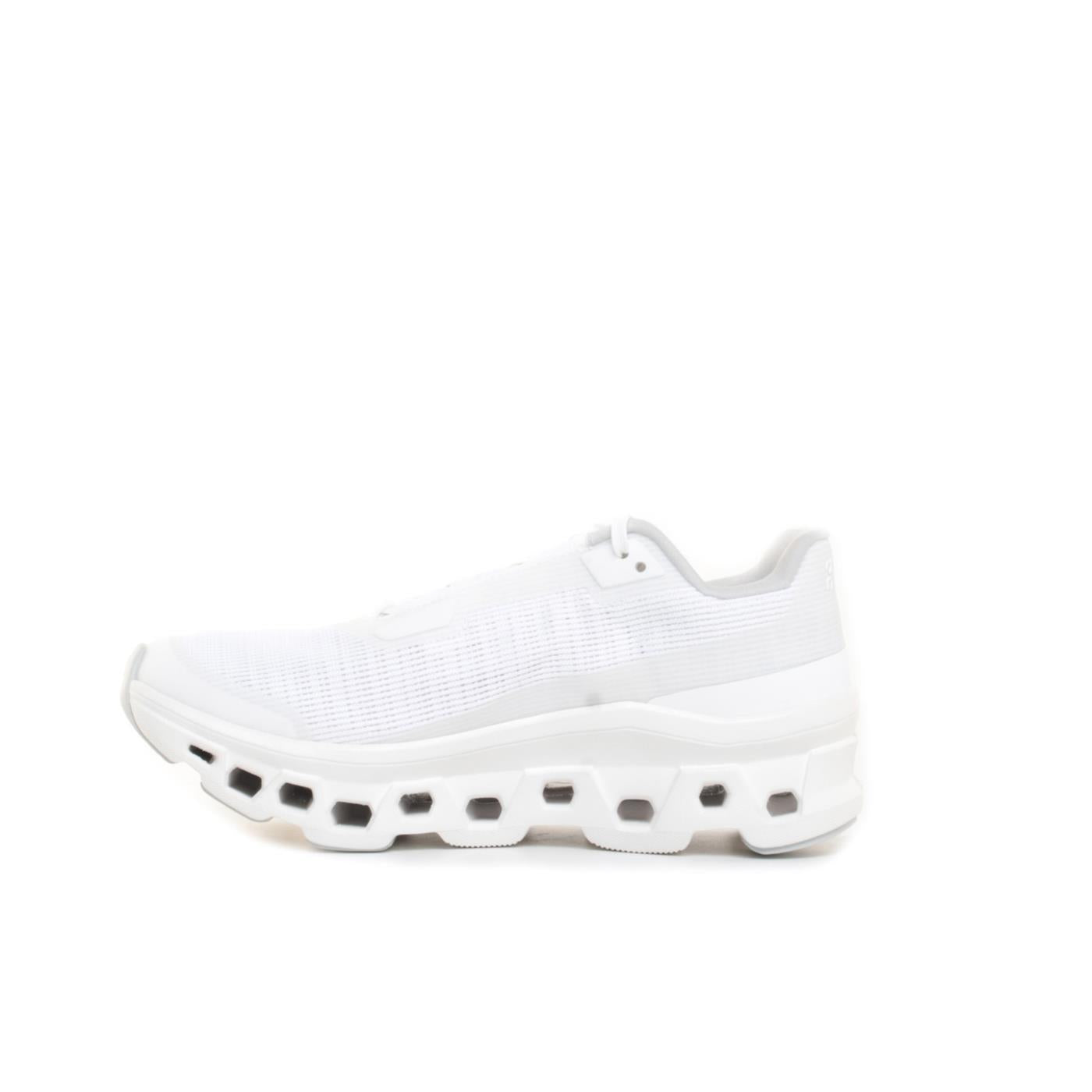 ON CLOUDMONSTER VOID WOMAN