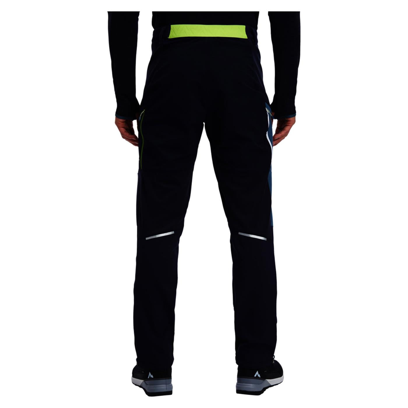 MC KINLEY SAINA PANT