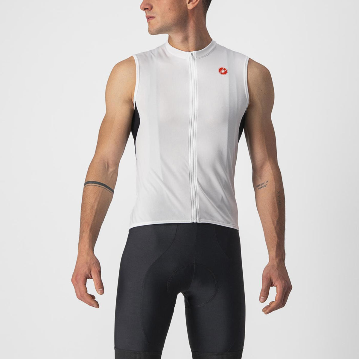 CASTLES ENTRY VI SLEEVELESS