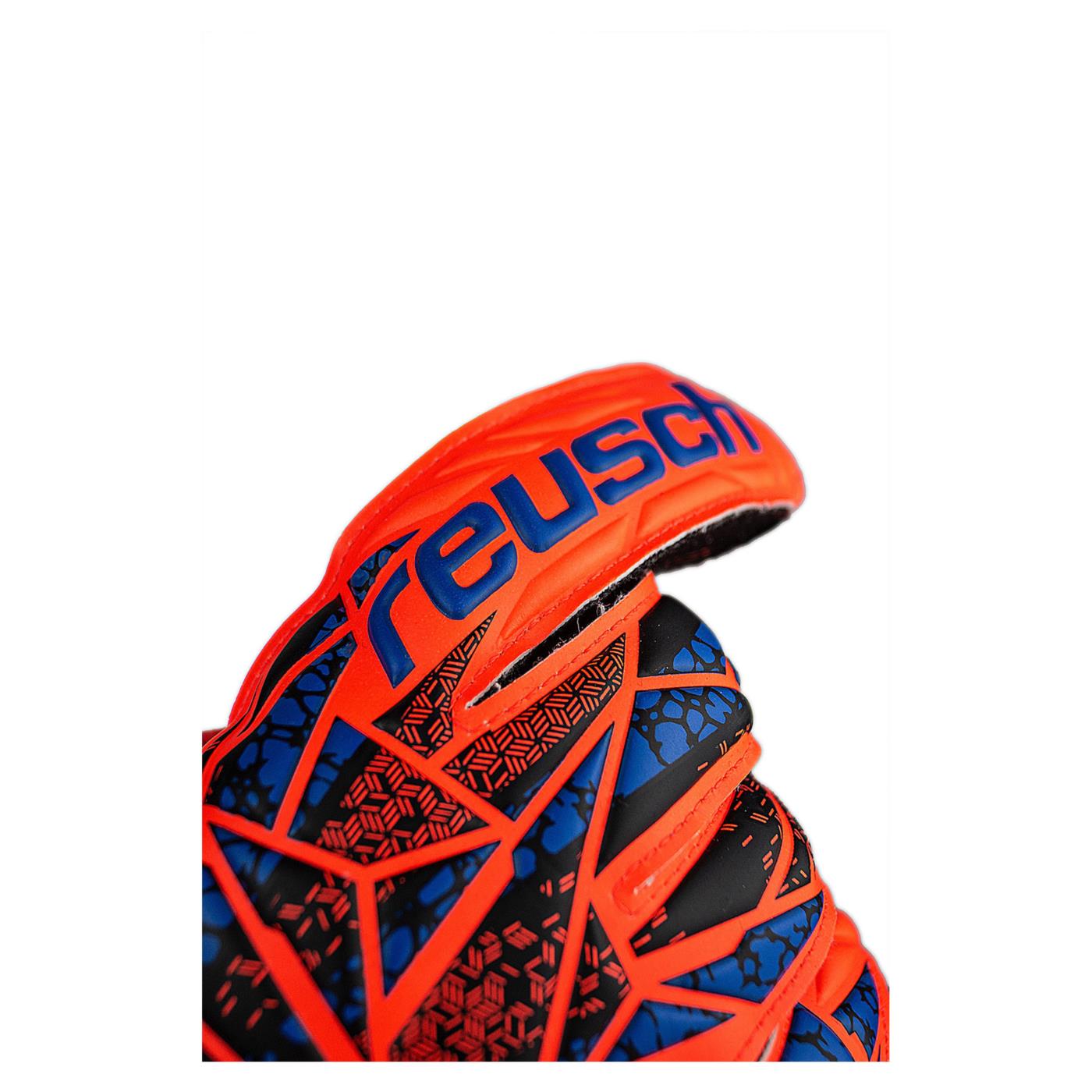 REUSCH ATTRAKT SOLID