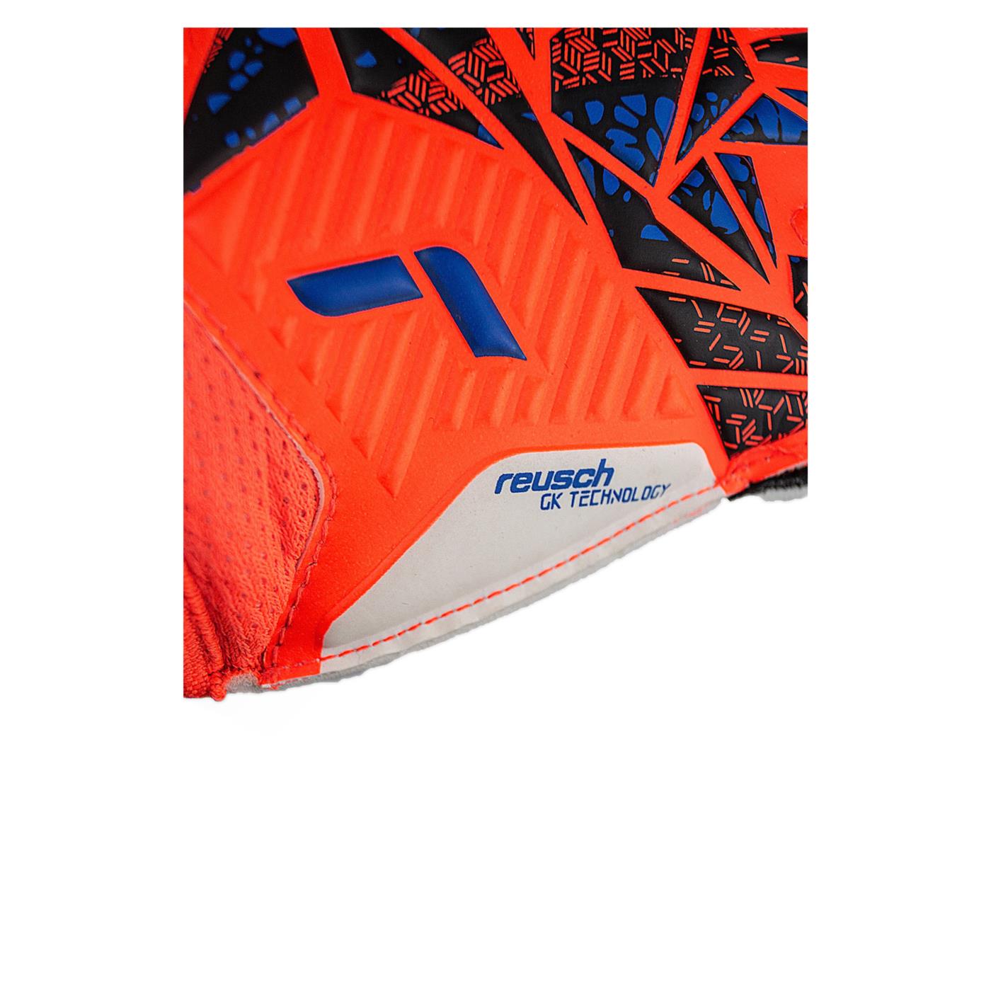 REUSCH ATTRAKT SOLID