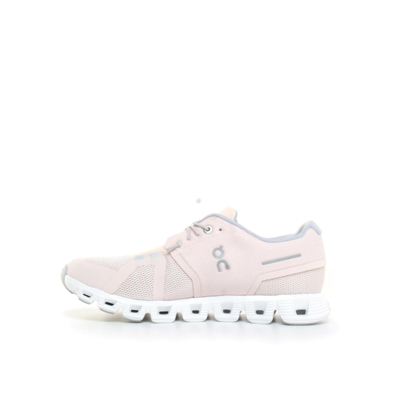 ON CLOUD 5 WOMAN