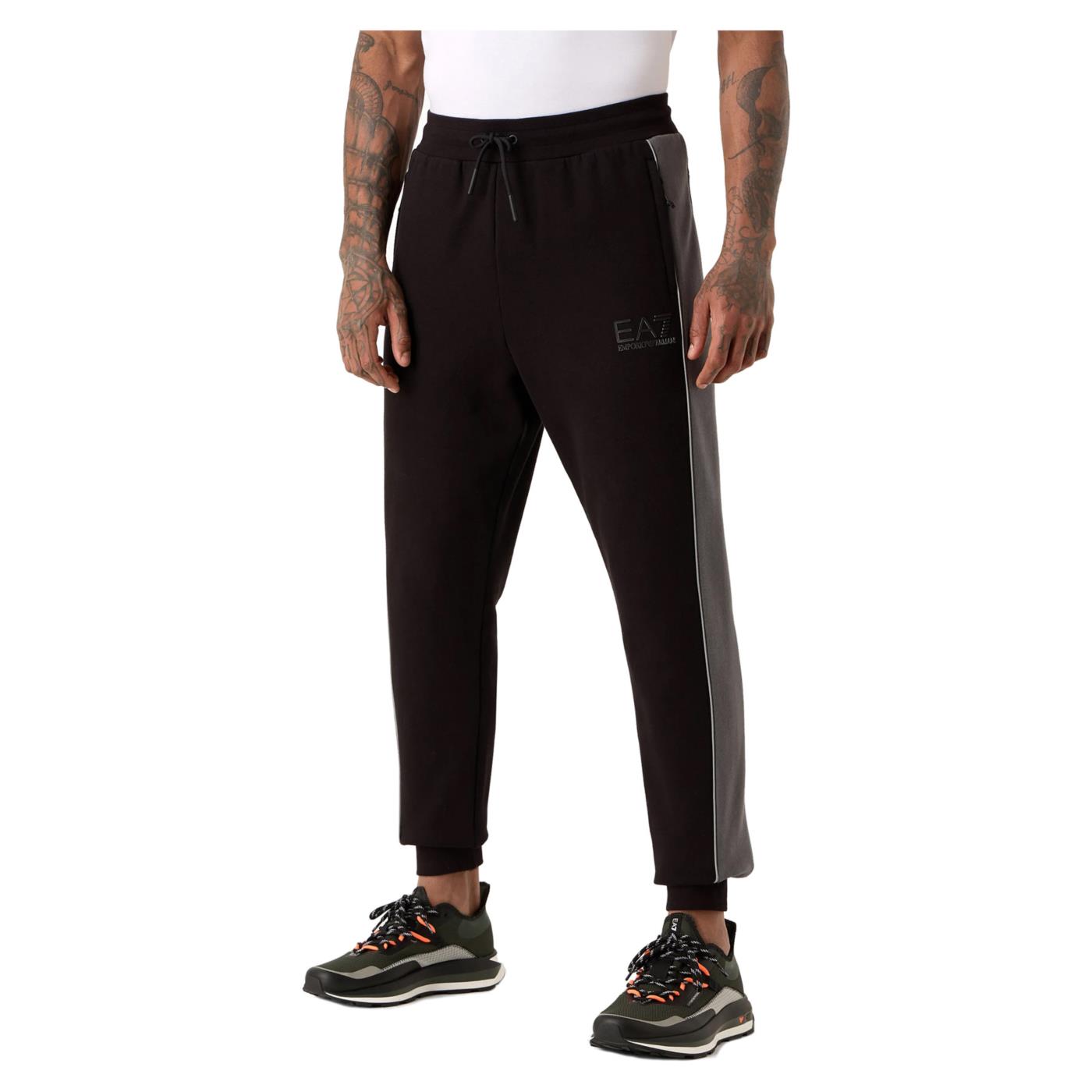 EMPORIO ARMANI 7 EA7 TRAIN ATHLETIC CB PANTS