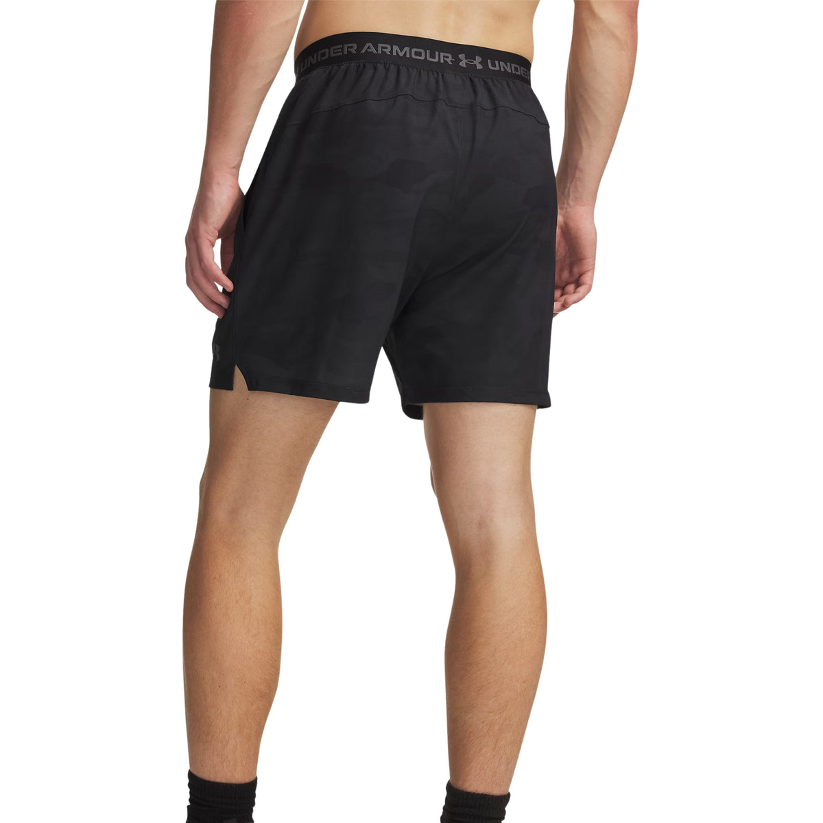 UNDER ARMOUR VANISH WOVEN SHORT 6INCH - seconda immagine