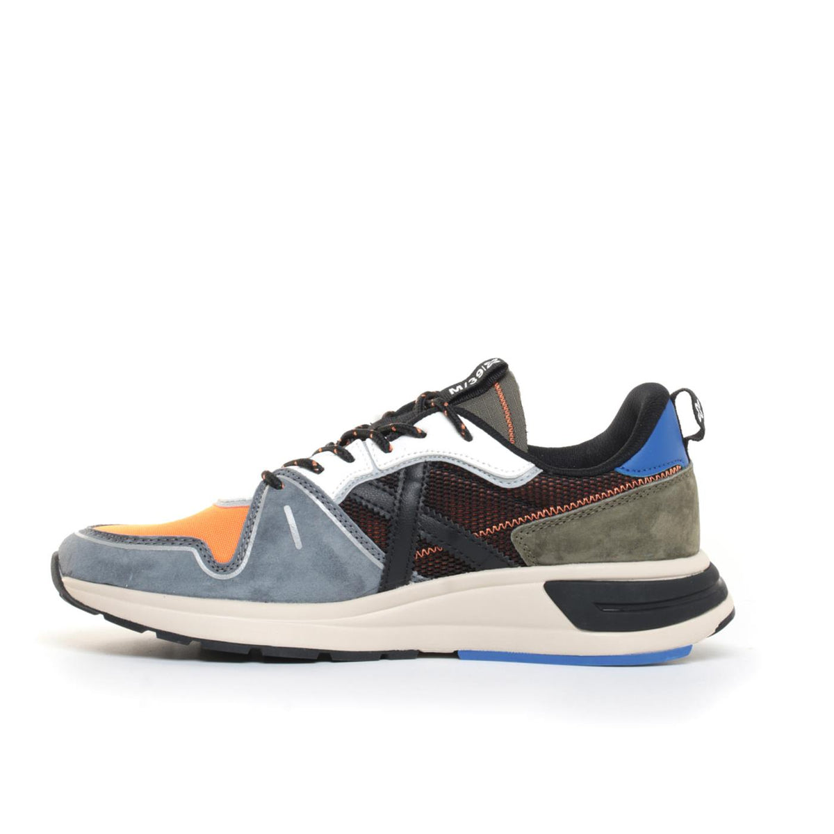 MUNICH FUTTURA - seconda immagine