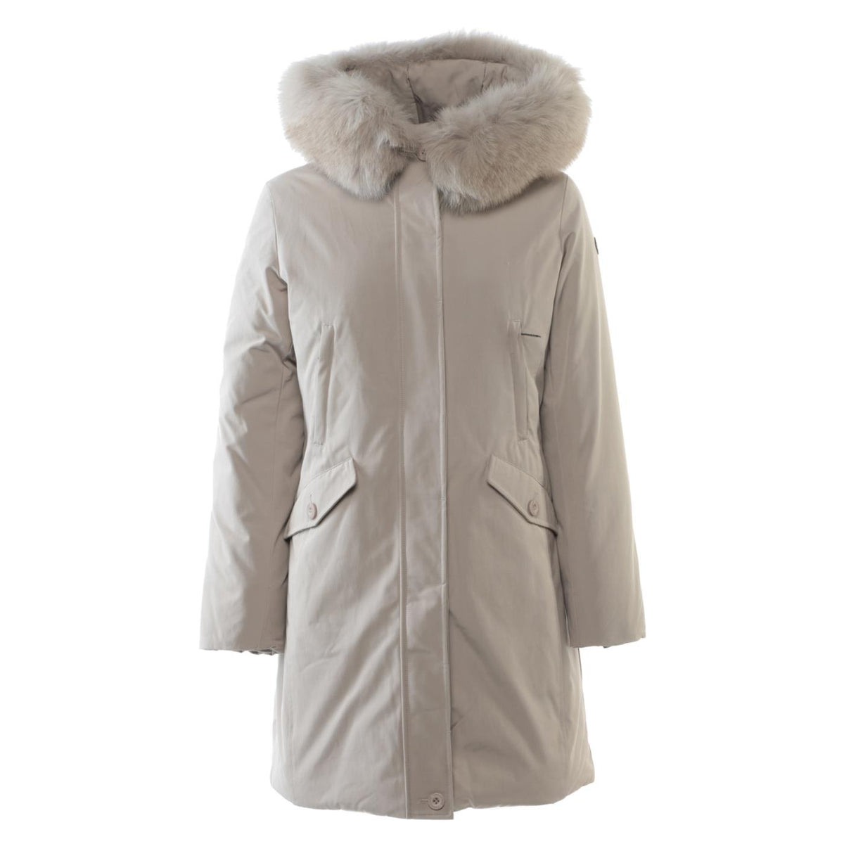 CANADIENS JINA LONG WOMAN