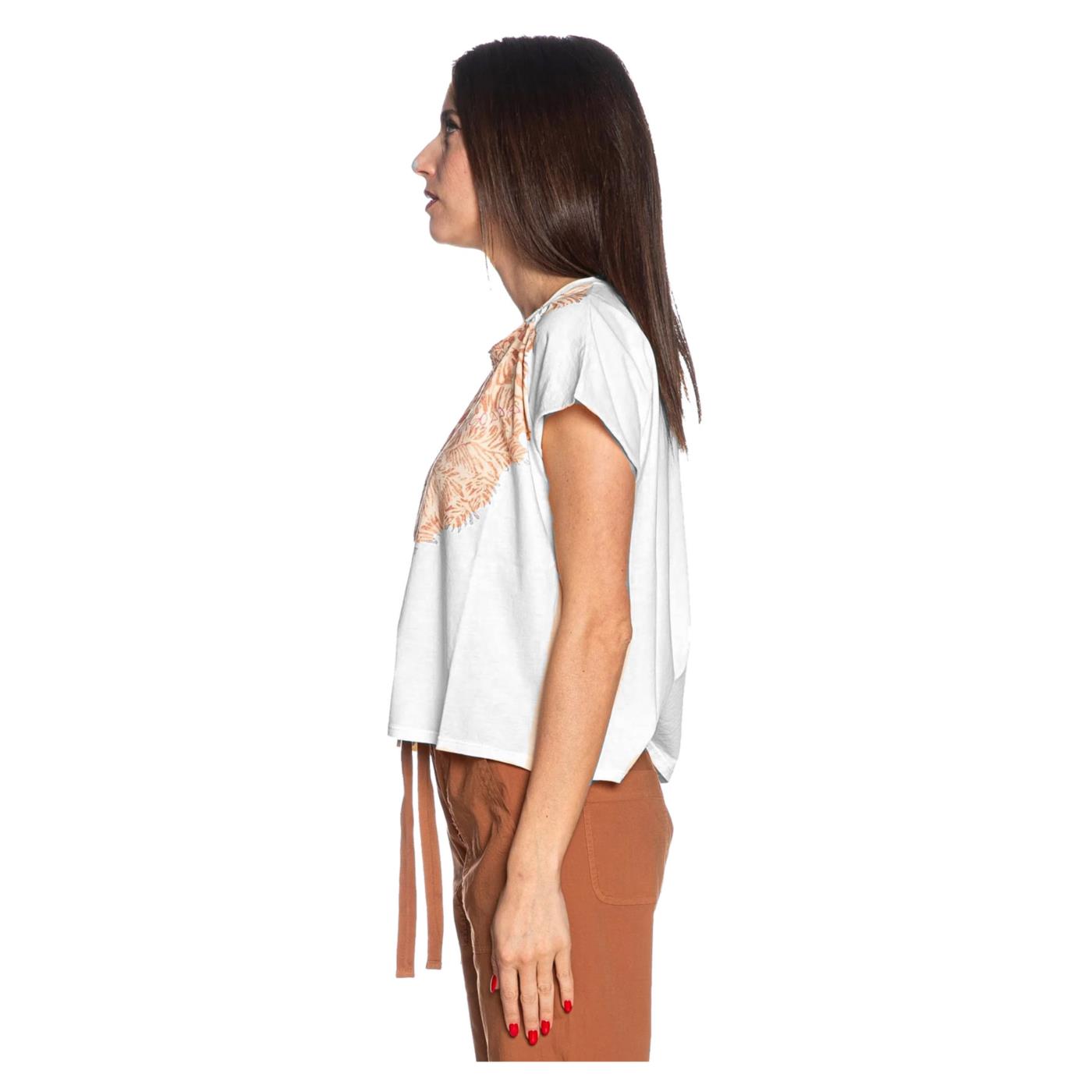 DEHA TEE SMANICATA CON STAMPA