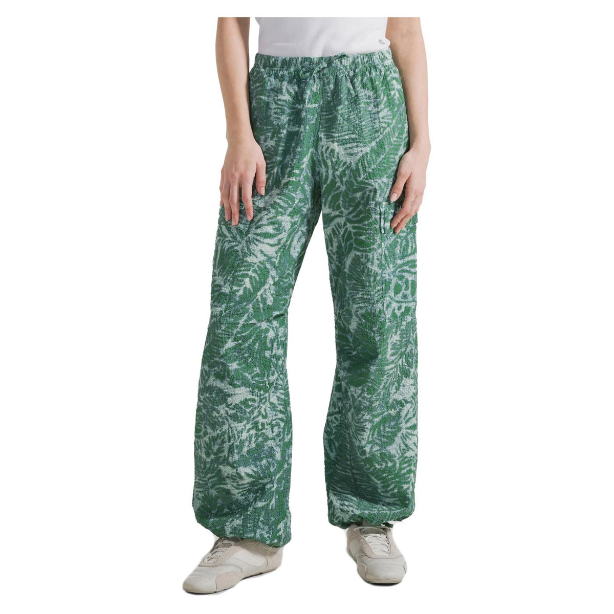 DEHA ALLOVER CARGO PANTS