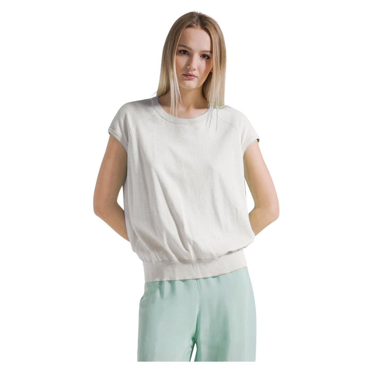 DEHA MAGLIA SENZA MANICHE