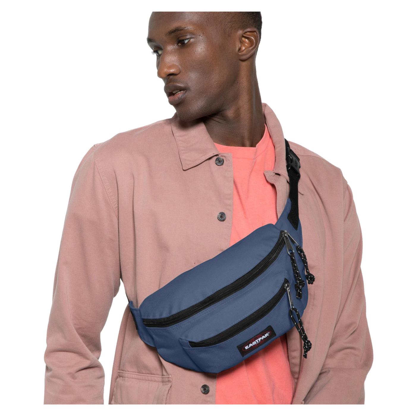 EASTPAK DOGGY BAG POWDER PILOT