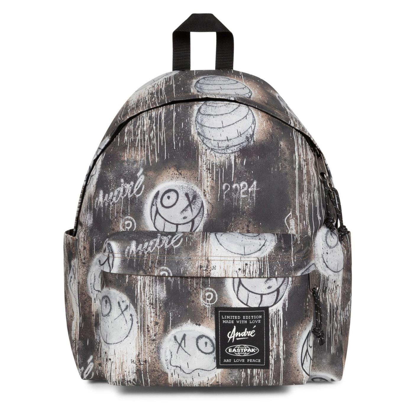 EASTPAK DAY PAK'R IN THE MAZE