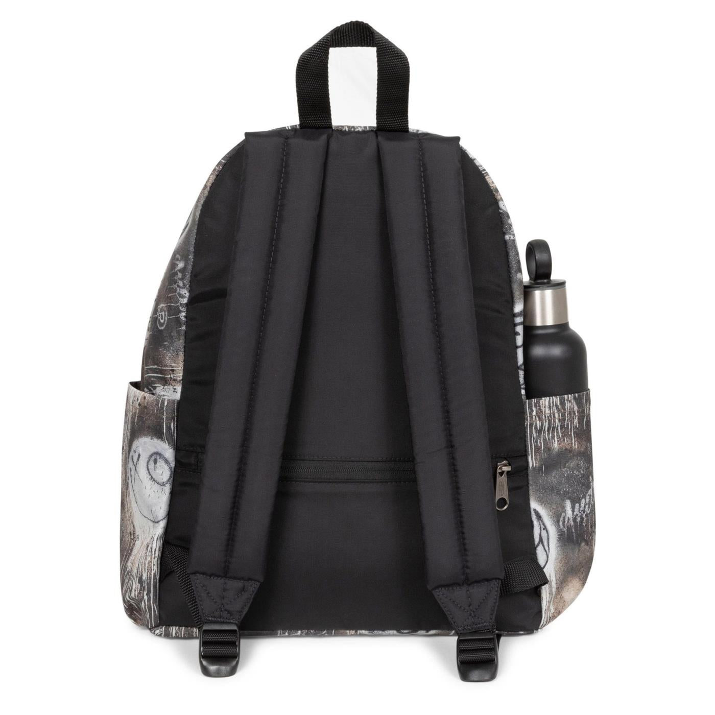 EASTPAK DAY PAK'R IN THE MAZE