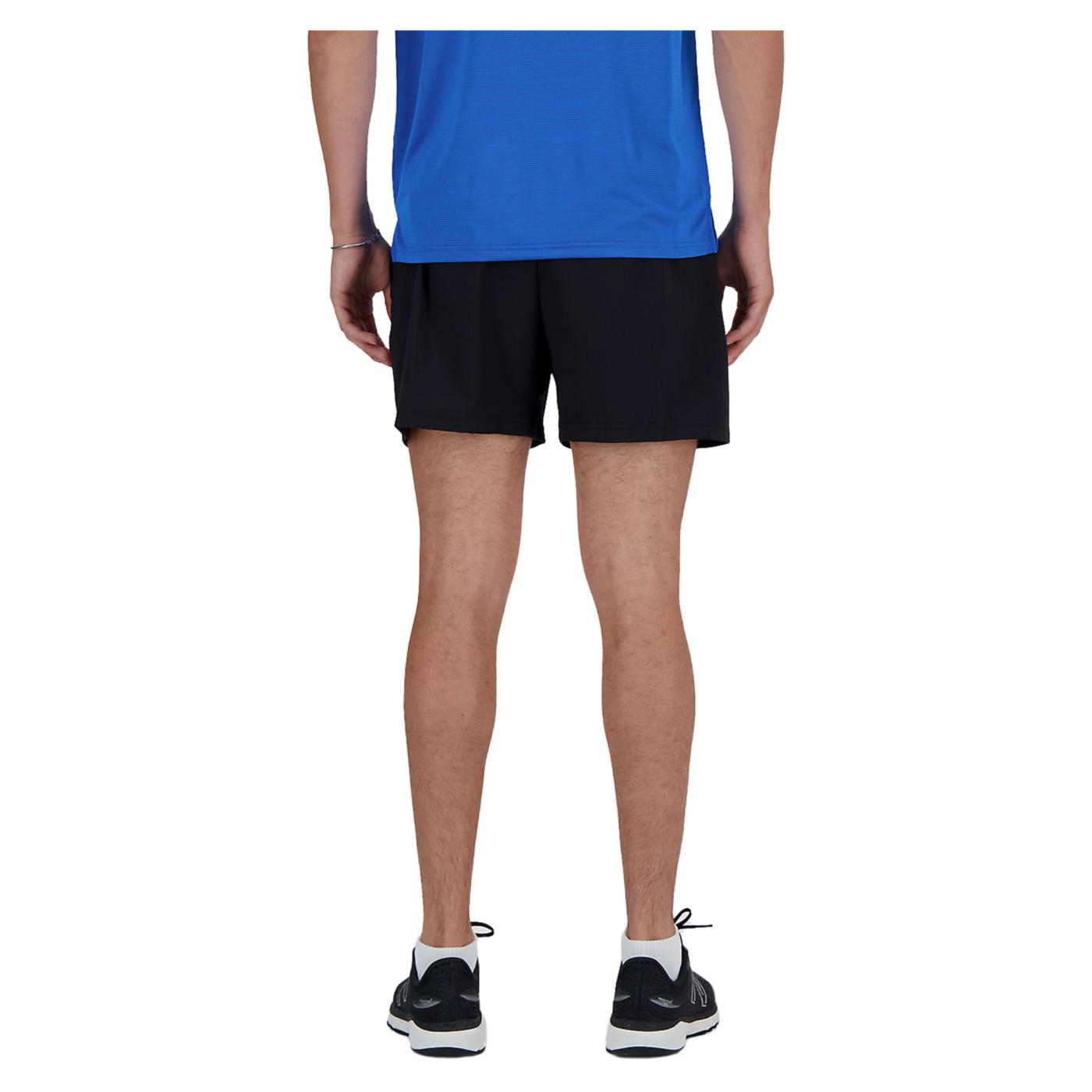 NEW BALANCE RUN ESSENTIALS SHORT 5IN - Nero - vista 2