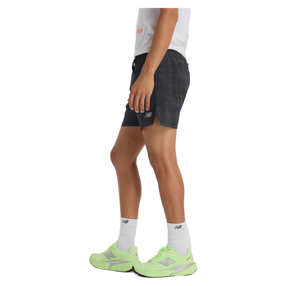 NEW BALANCE ESSENTIALS PRINTED SHORT - seconda immagine
