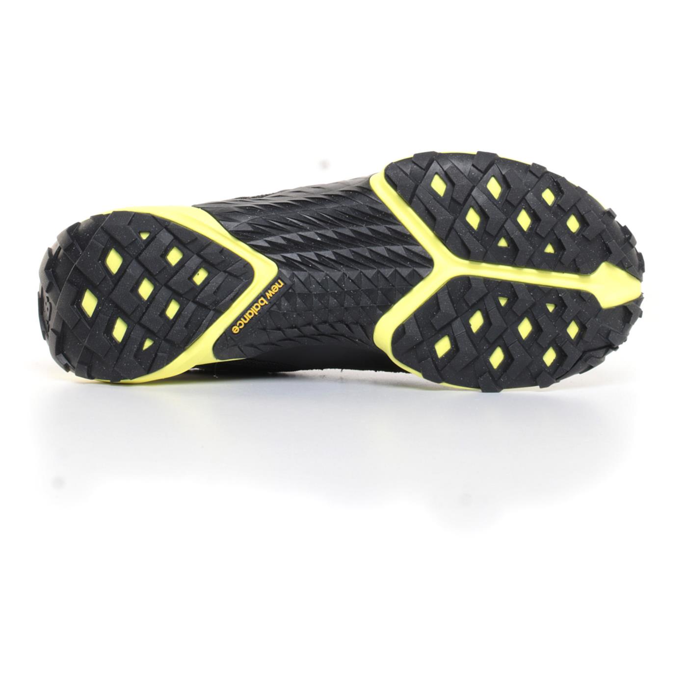 NEW BALANCE MINIMUS TRAIL