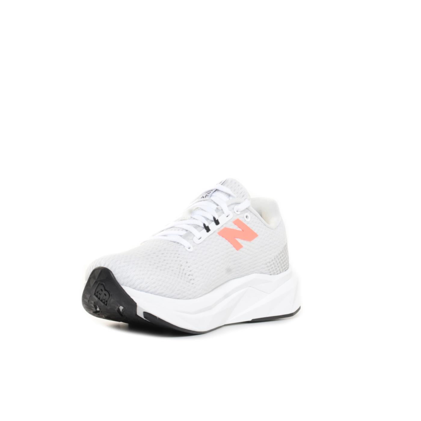 NEW BALANCE FUELCELL PROPEL V5 WOMAN