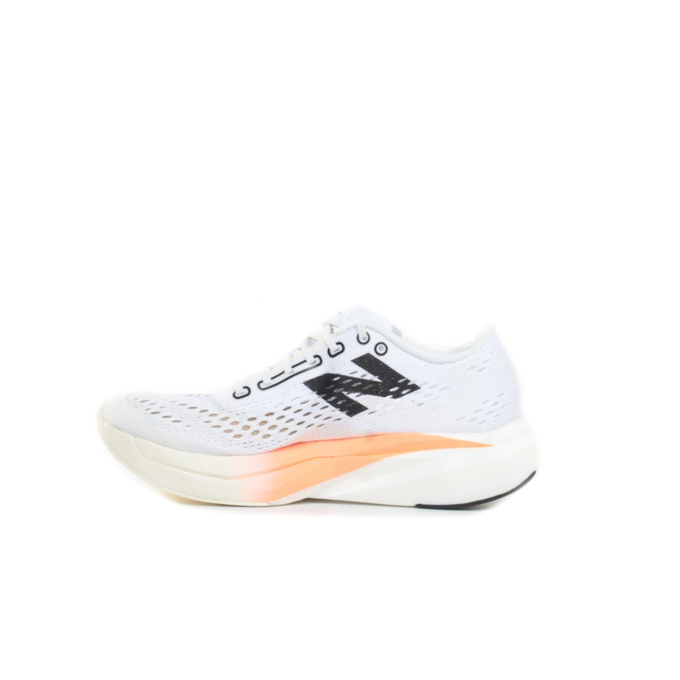 NEW BALANCE SUPERCOMP PACER V2 WOMAN