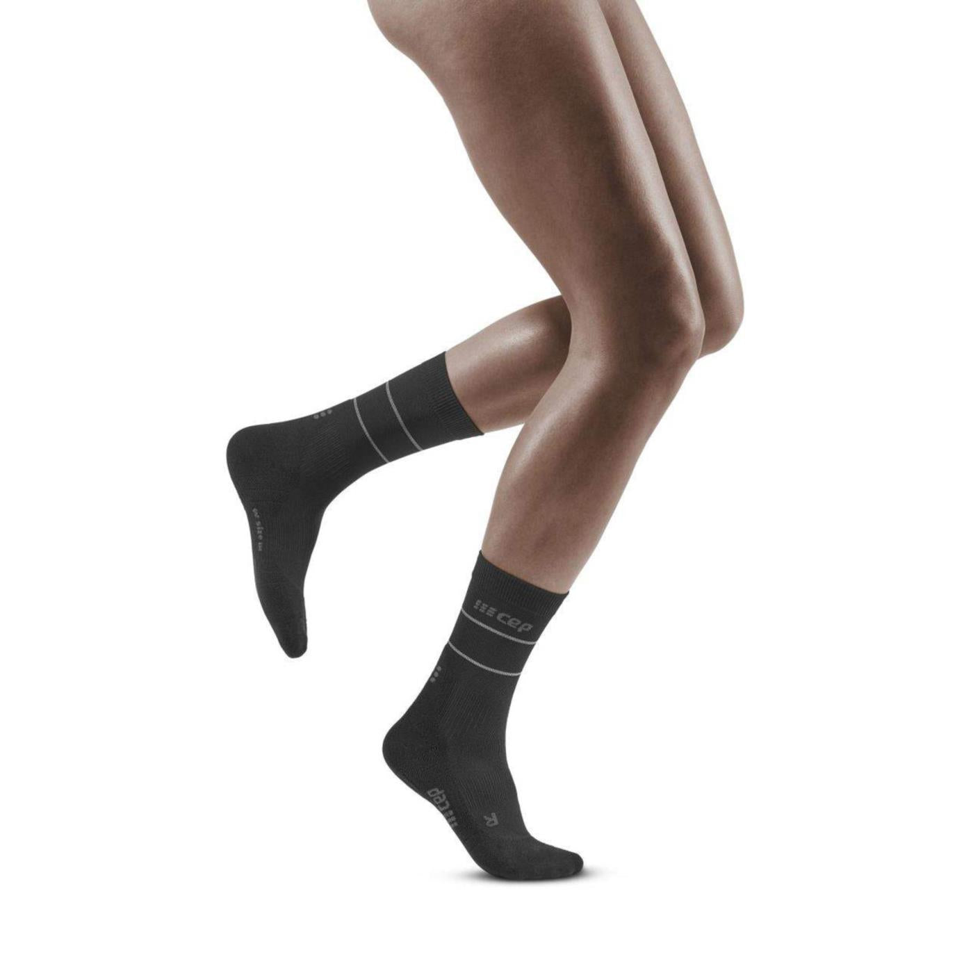 CEP MID CUT SOCKS W REFLECTIV